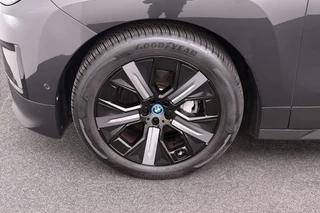 BMW iX – thumbnail 8