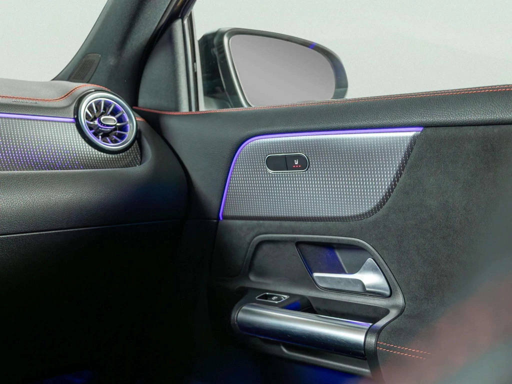 Mercedes-Benz EQA – foto 21