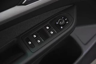 Volkswagen Golf – thumbnail 23