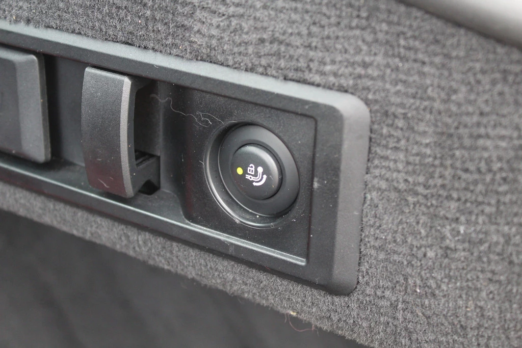 BMW i4 – foto 20