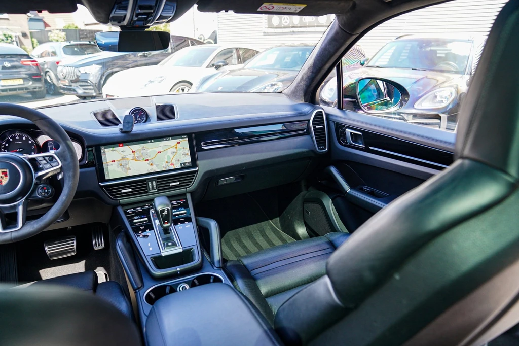 Porsche Cayenne – foto 21