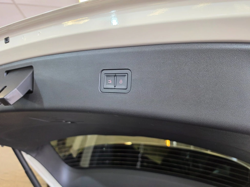BYD SEAL – foto 32