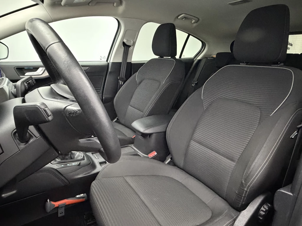 Ford Focus – foto 11