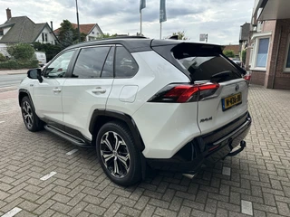 Toyota RAV4 – thumbnail 6