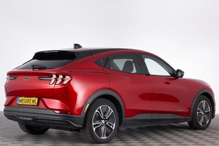 Ford Mustang Mach-E – thumbnail 4