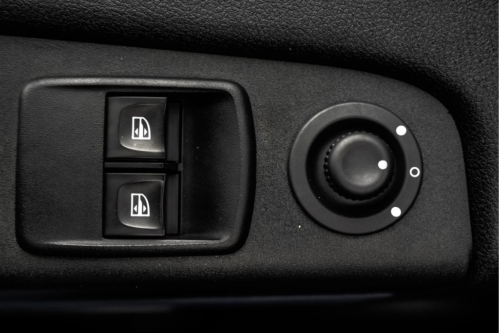 Opel Vivaro – foto 26