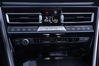 BMW 8 Serie – thumbnail 65