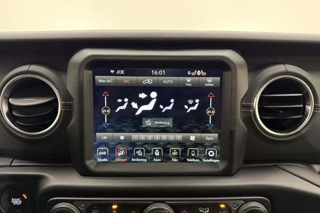 Jeep Wrangler – foto 28