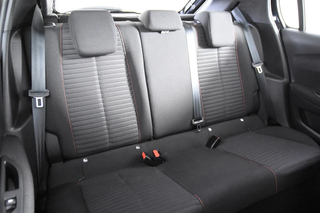 Peugeot 208 – foto 17