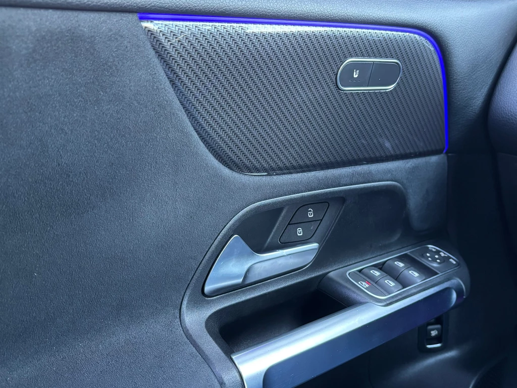 Mercedes-Benz GLB – foto 23