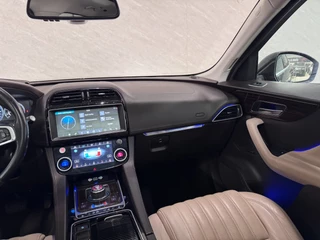 Jaguar F-PACE – thumbnail 14