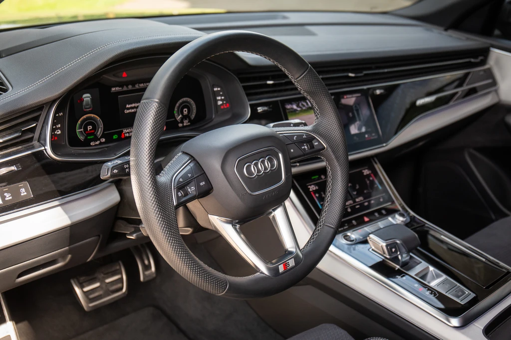 Audi Q8 – foto 10