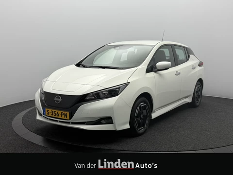 Nissan Leaf Acenta 40 kWh SOH 95,9% | Warmtepomp | Camera | DAB | Dodehoekdetectie