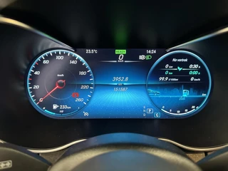 Mercedes-Benz C-Klasse – thumbnail 38