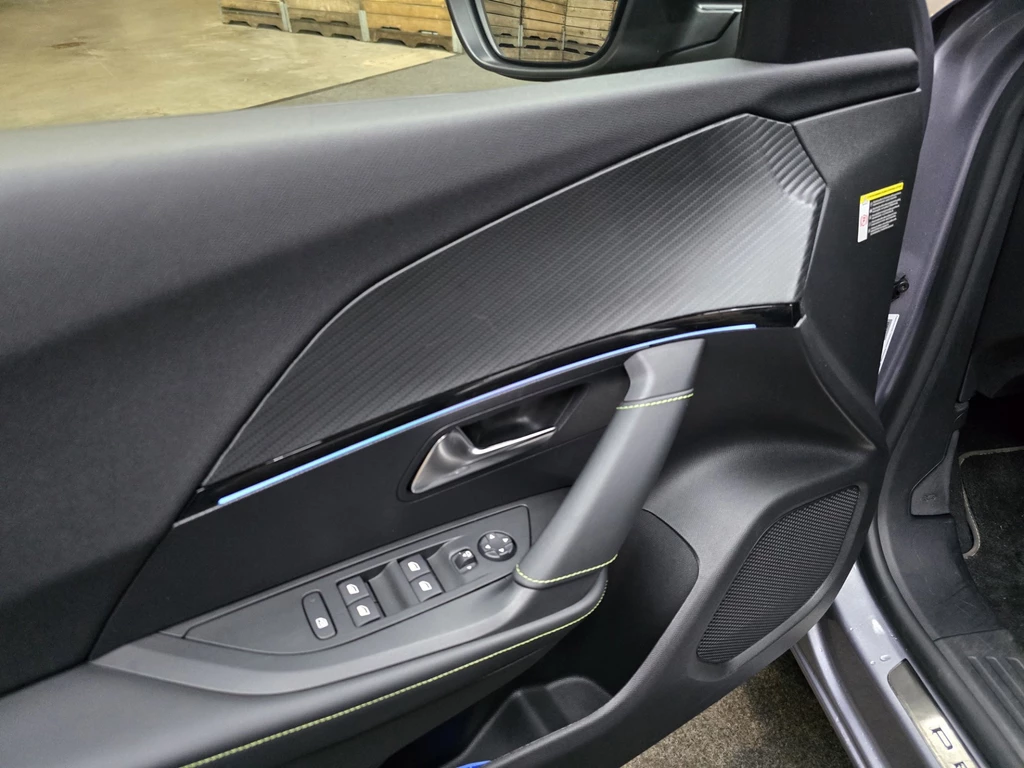 Peugeot e-2008 – foto 10
