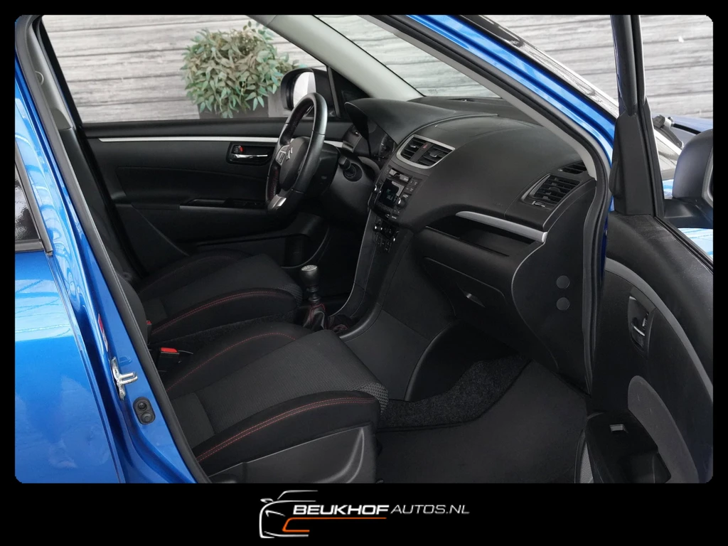 Suzuki Swift – foto 12