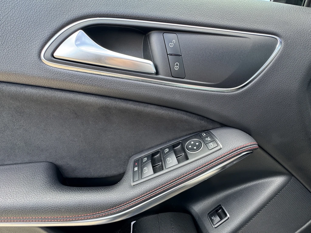 Mercedes-Benz GLA – foto 28