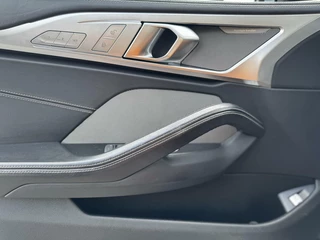 BMW 8 Serie – thumbnail 34