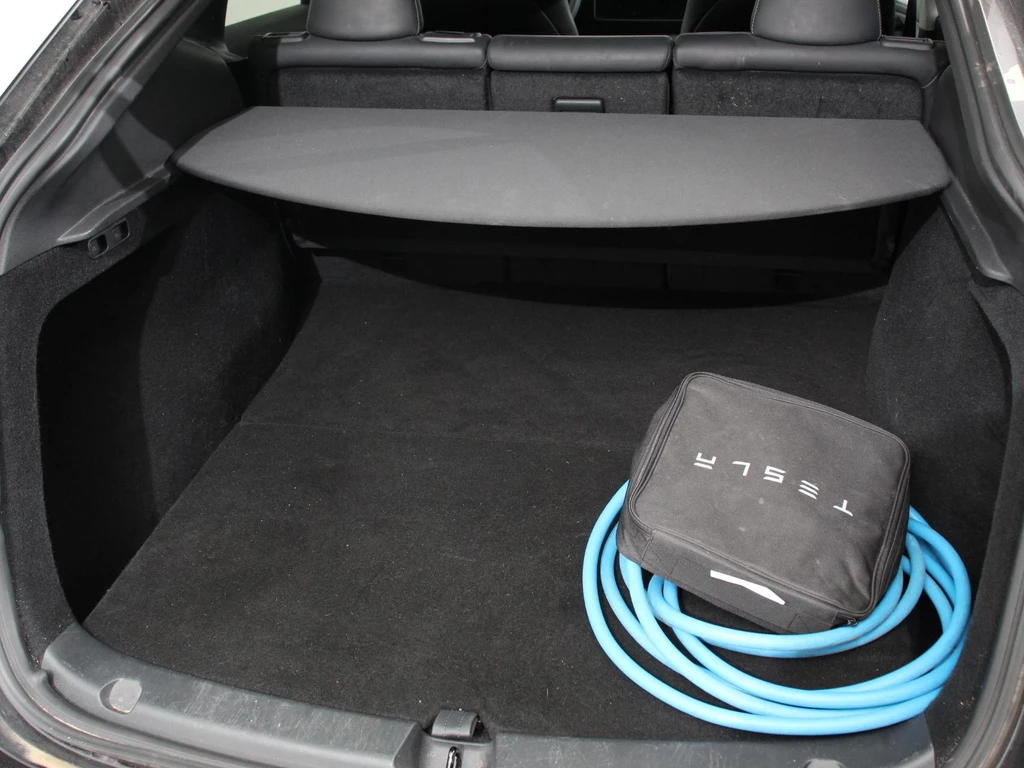 Tesla Model Y – foto 14