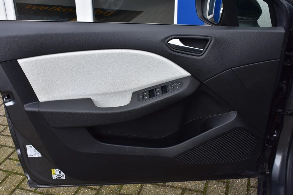 Renault Clio – foto 14
