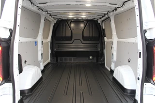 Ford E-Transit Custom – thumbnail 10