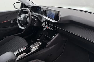 Peugeot e-208 – thumbnail 15