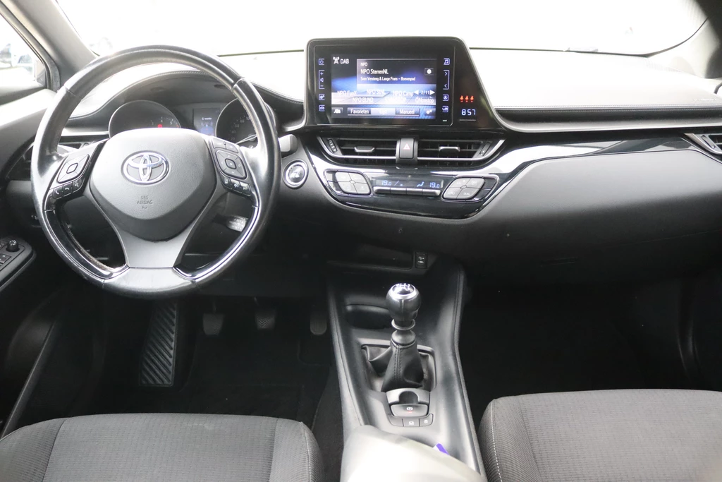 Toyota C-HR – foto 12