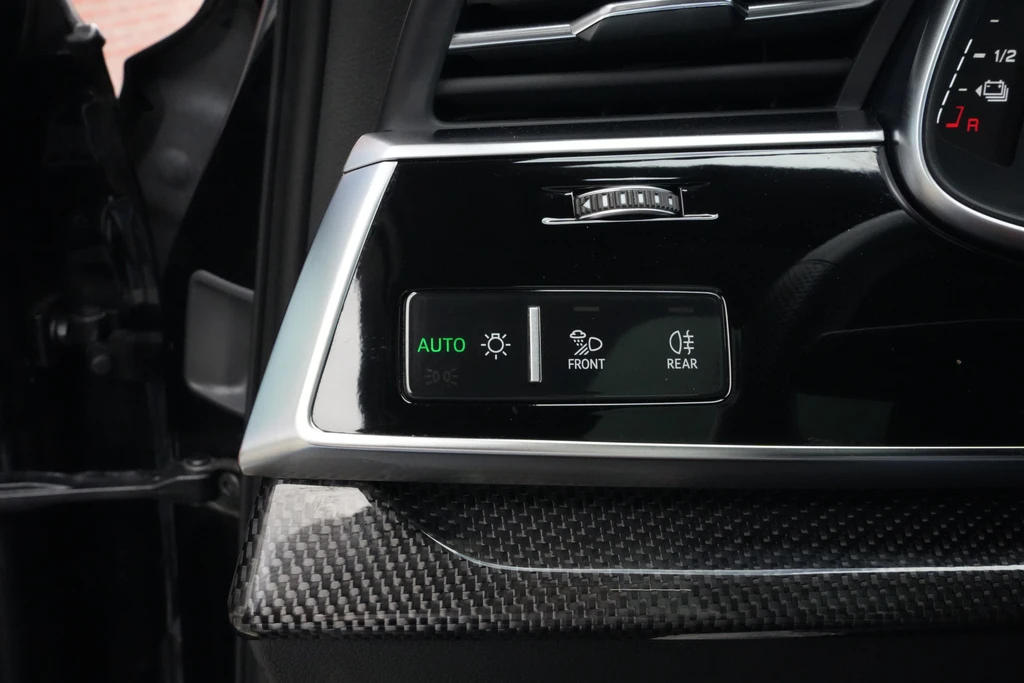 Audi Q7 – foto 32