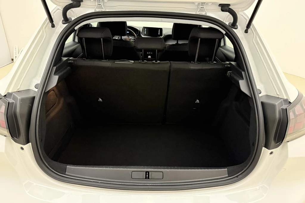 Peugeot 208 – foto 12