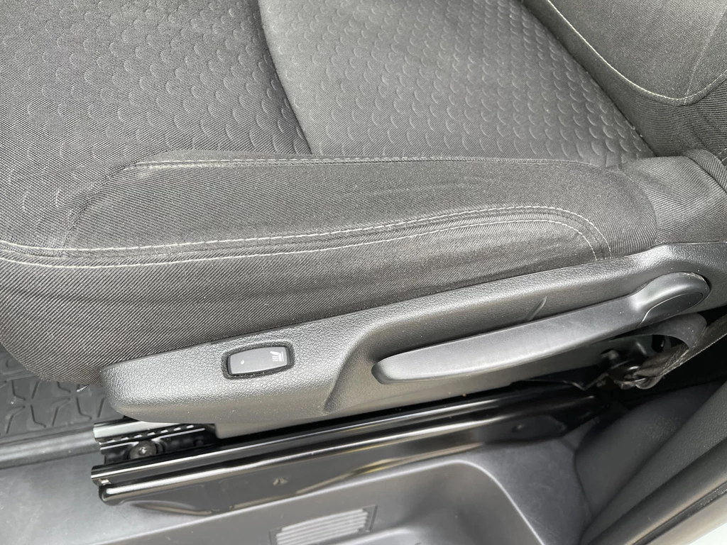 Opel Vivaro – foto 23