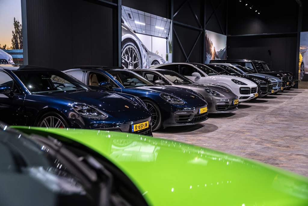 BMW 8 Serie – foto 71