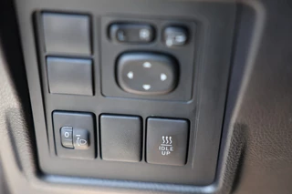 Toyota Land Cruiser – thumbnail 18