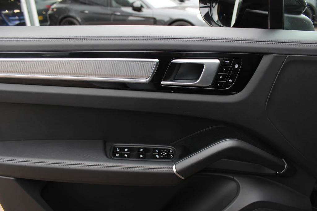 Porsche Cayenne – foto 39