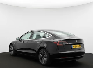 Tesla Model 3 – thumbnail 4