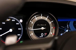 Porsche 911 – thumbnail 24