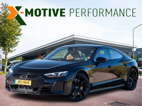 Audi e-tron GT RS 93 kWh 598pk | Keramische remmen | Volleder Exclusive | 22”| Panodak | Stoelkoeling en Verw | Etc..