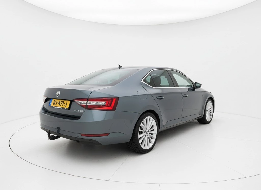 Škoda Superb – foto 4