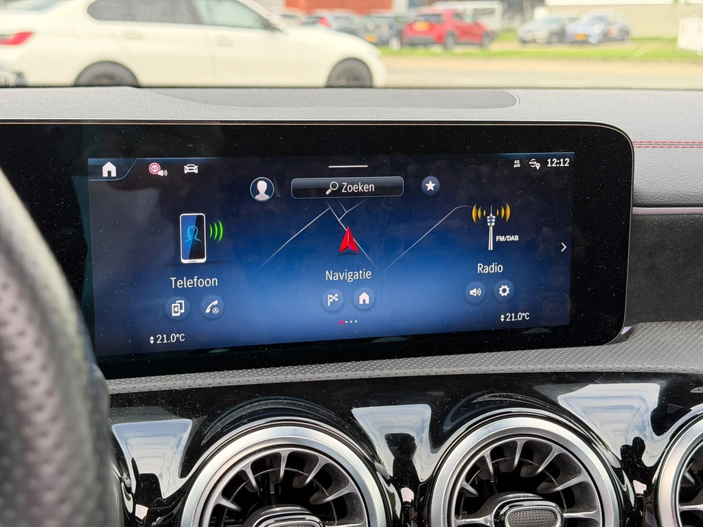 Mercedes-Benz CLA – foto 11