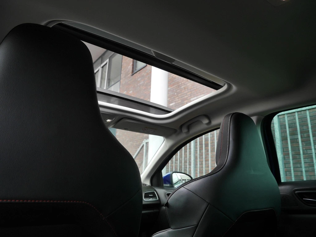 Renault Megane E-Tech – foto 10