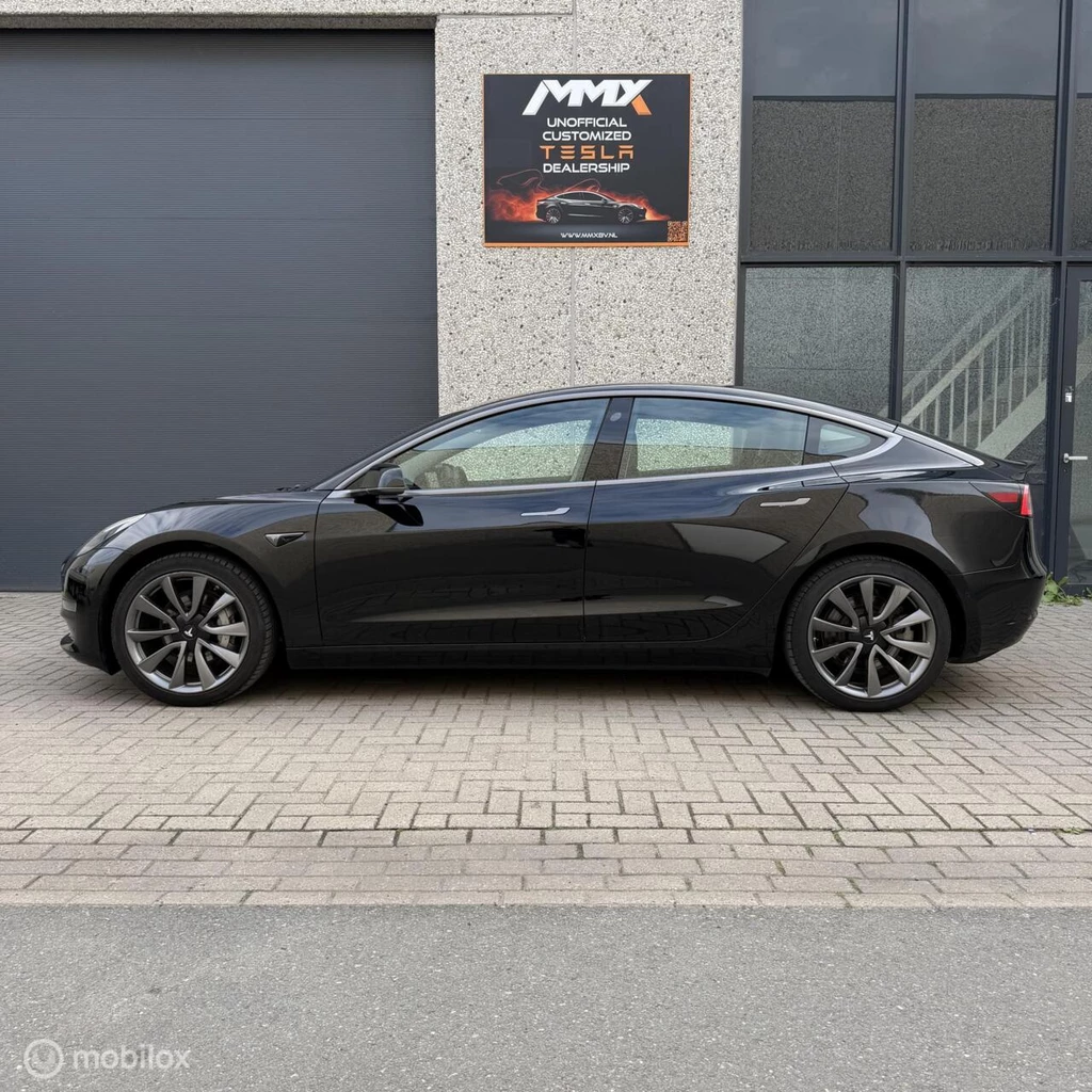 Tesla Model 3 – foto 2