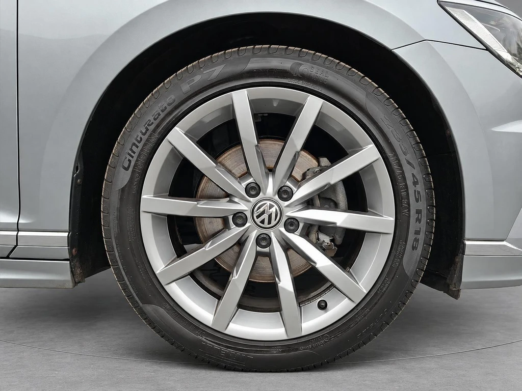 Volkswagen Passat – foto 16