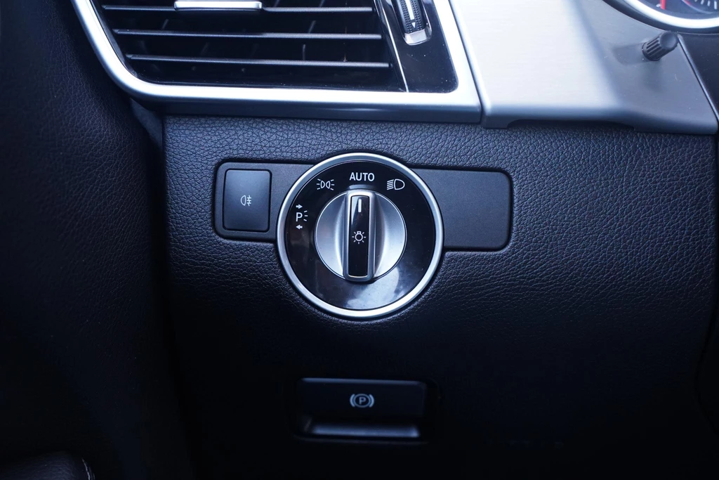 Mercedes-Benz GLE – foto 28