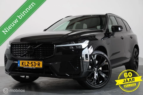 Volvo XC60 2.0 T6 Plug-in hybrid AWD Plus Black Edition - Panoramadak - Carplay - Stoelverwarming voor en achter