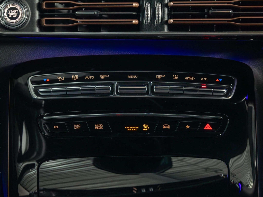 Mercedes-Benz EQC – foto 18