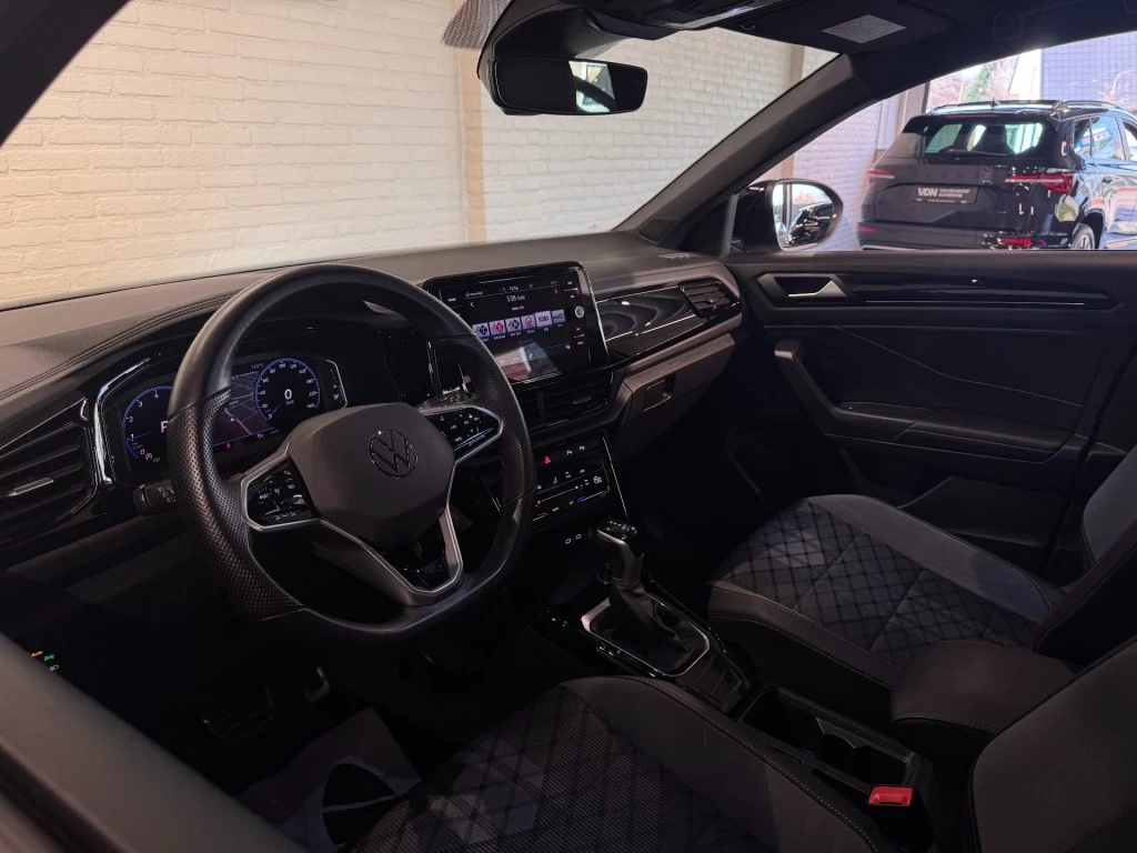 Volkswagen T-Roc – foto 11