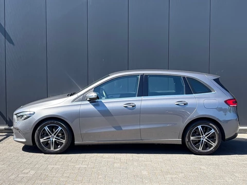 Mercedes-Benz B-Klasse B 180 Aut. Leder LED Camera MBUX Widescreen Carplay Android e.Trekhaak