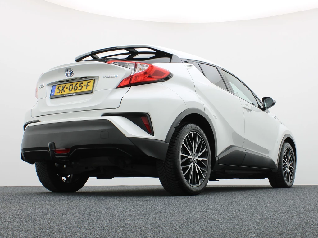 Toyota C-HR – foto 10