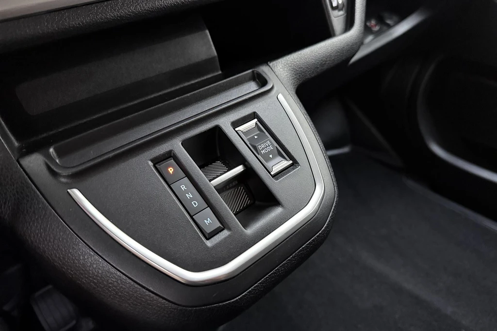 Opel Vivaro – foto 28