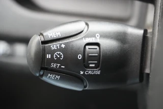 Opel Vivaro – thumbnail 16