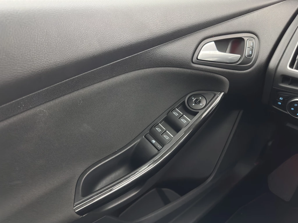 Ford Focus – foto 20